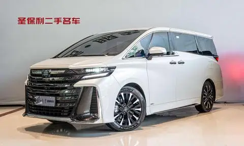 Toyota Alphard 2024 — фото 1