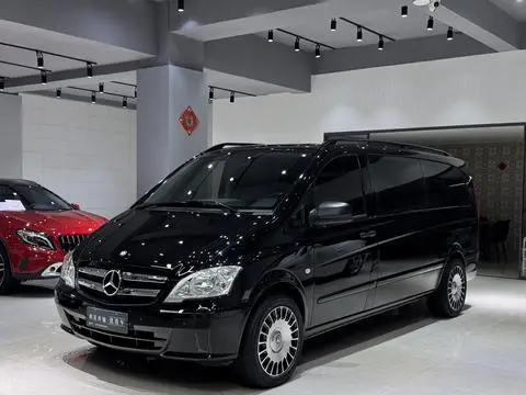 Mercedes-Benz Vito 2015 — фото 1