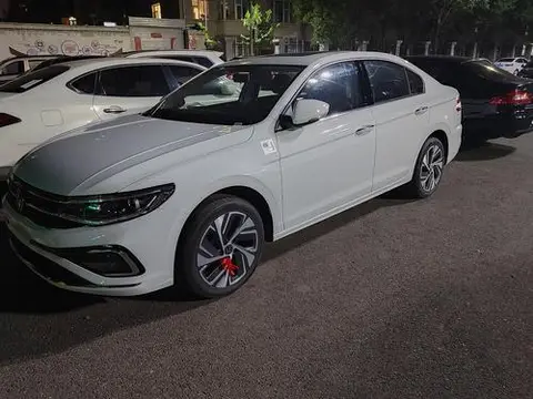 Volkswagen Bora 2023