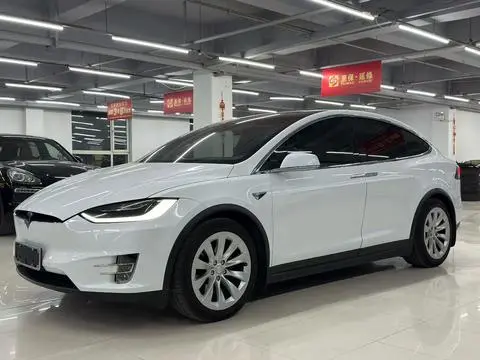 Tesla Model X 2016