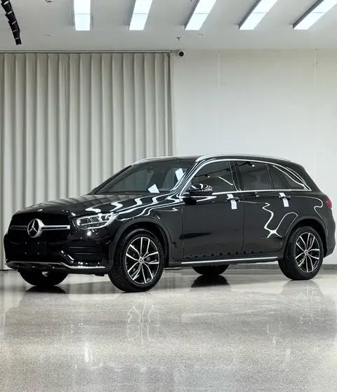 Mercedes-Benz GLC 2022 — фото 1