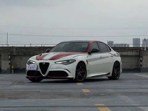 Alfa Romeo Giulia朱丽叶 2019