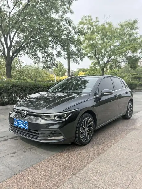 Volkswagen Golf 2023