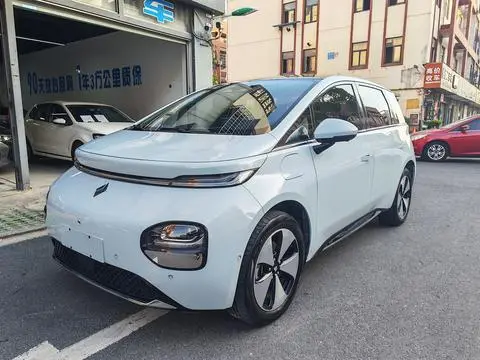 Baojun 云朵 2023