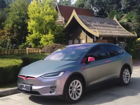 Tesla Model X 2016