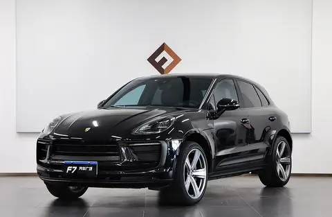 Porsche Macan 2022