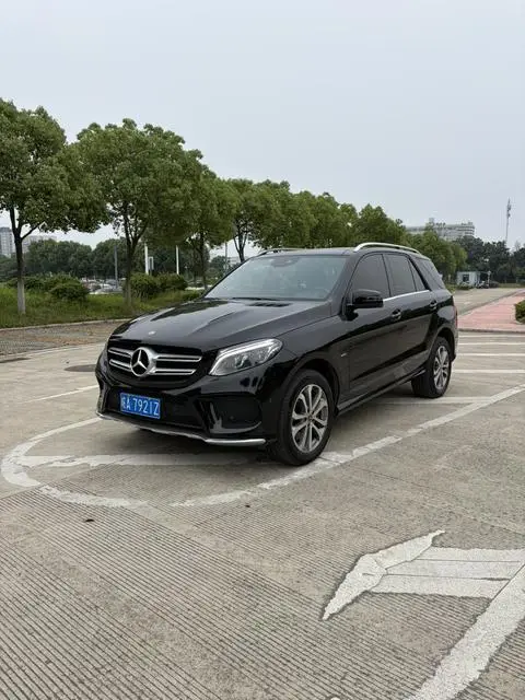 Mercedes-Benz GLE 2018