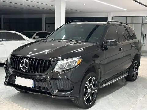 Mercedes-Benz GLE 2016 — фото 1