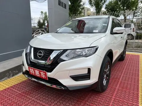 Nissan 奇骏 2025