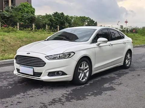 Ford 蒙迪欧 2013