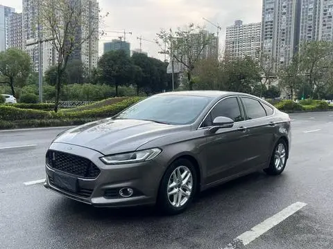 Ford 蒙迪欧 2013