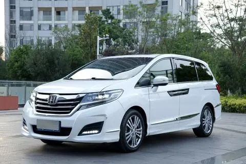 Honda 艾力绅 2016
