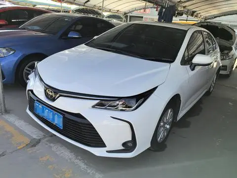 Toyota Corolla 2019 — фото 1