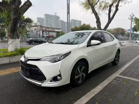 Toyota 雷凌 2017