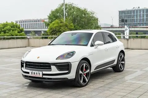 Porsche Macan 2023