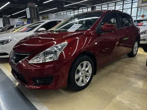 Nissan 骐达TIIDA 2013