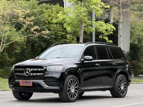 Mercedes-Benz GLS 2023 — фото 1