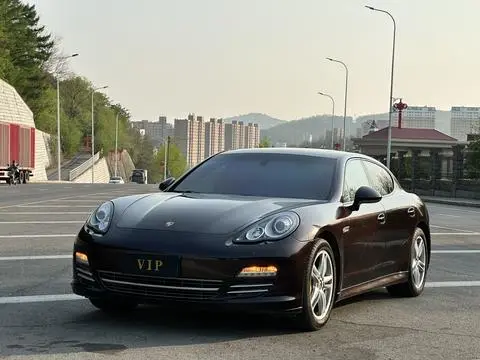 Porsche Panamera 2013