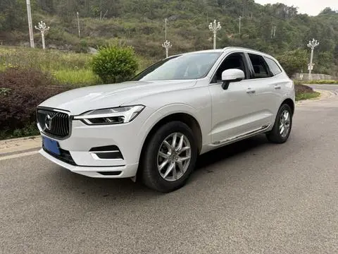 Volvo XC60 2021