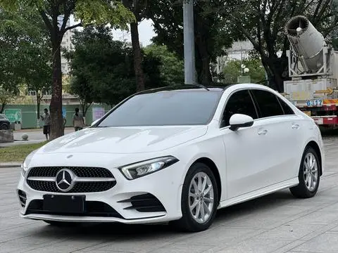 Mercedes-Benz A-Class 2020 — фото 1