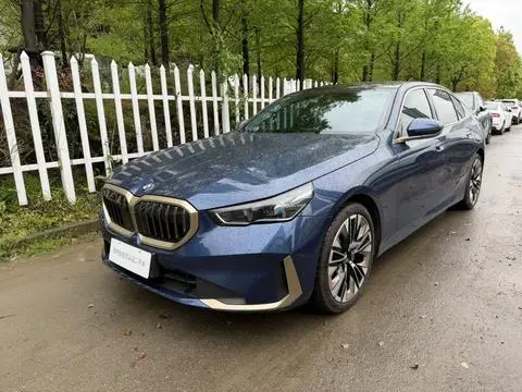BMW 5 Series 2024