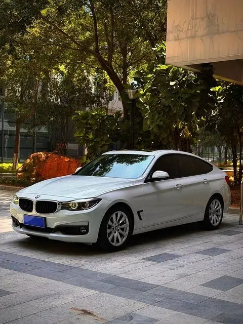 BMW 3 Series GT 2018