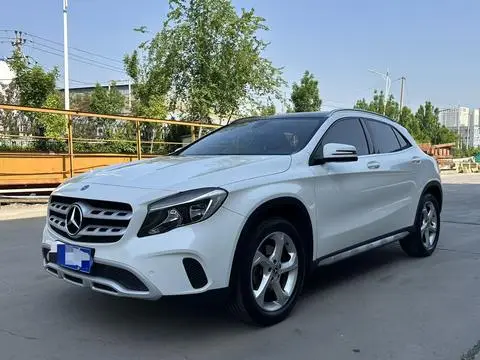 Mercedes-Benz GLA 2019