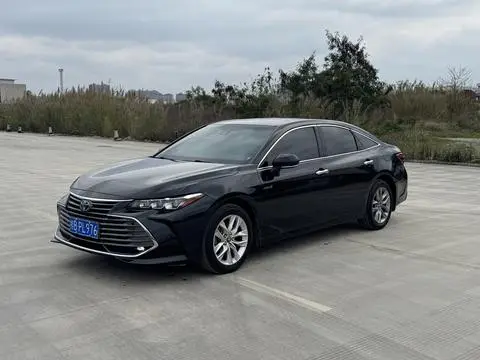 Toyota 亚洲龙 2019