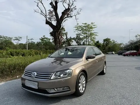 Volkswagen Magotan 2013