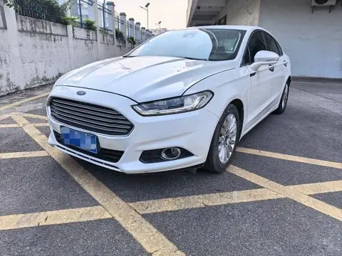 Ford 蒙迪欧 2013