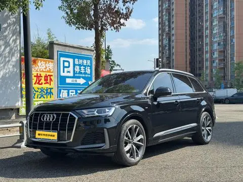 Audi Q7 2022