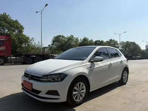 Volkswagen Polo 2021