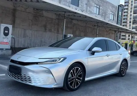 Toyota Camry 2024