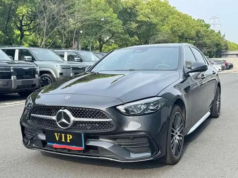 Mercedes-Benz C-Class 2025