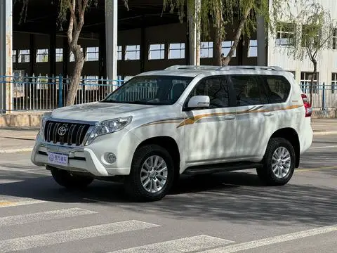Toyota Prado 2016 — фото 1