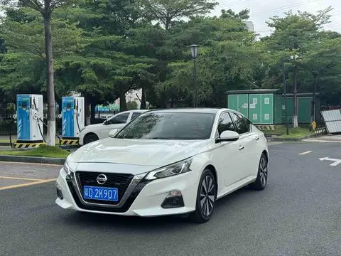 Nissan Teana 2021