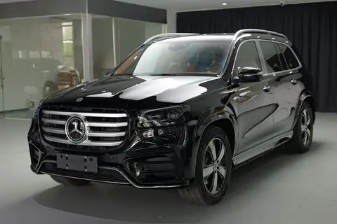 Mercedes-Benz GLS 2026 — фото 1