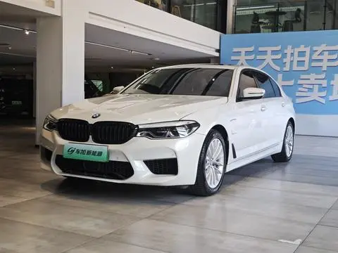 BMW 5 Series PHEV 2020