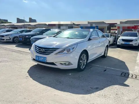 Hyundai 索纳塔八 2015