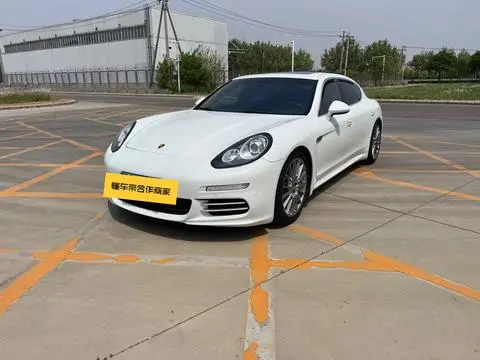 Porsche Panamera 2016