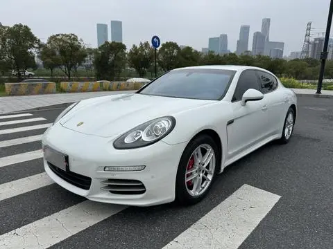 Porsche Panamera 2014
