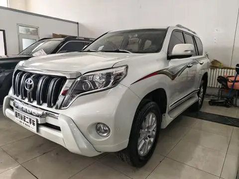 Toyota Prado 2016 — фото 1