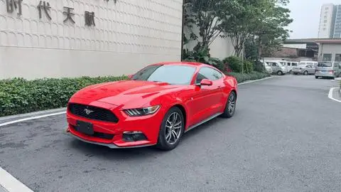 Ford Mustang 2017 — фото 1