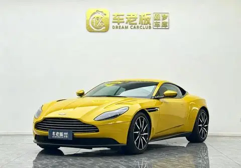Aston Martin DB11 2019