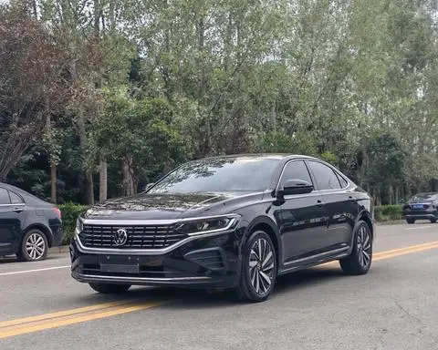 Volkswagen Passat 2024