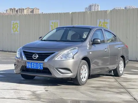 Nissan 阳光 2015