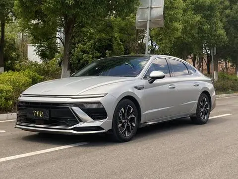 Hyundai 索纳塔 2024