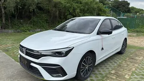 Roewe i5 2021