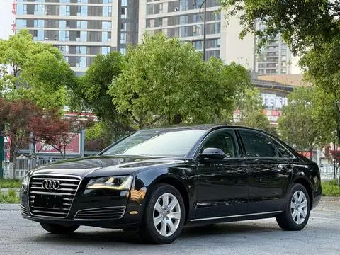 Audi A8 2013