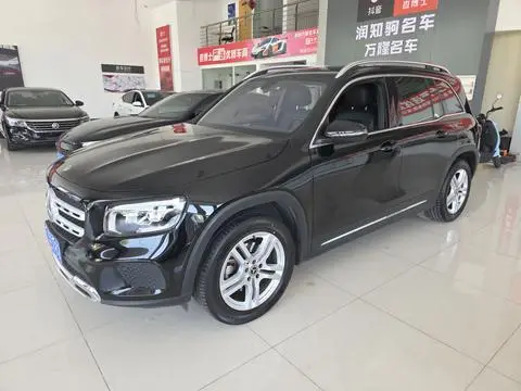 Mercedes-Benz GLB 2022 — фото 1